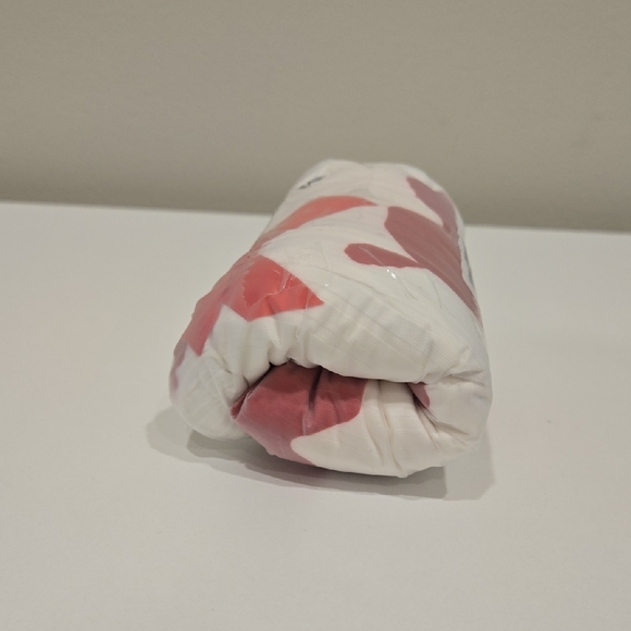 Red and White Soft Camisole Set Sleepwear - Picture 5 of 6